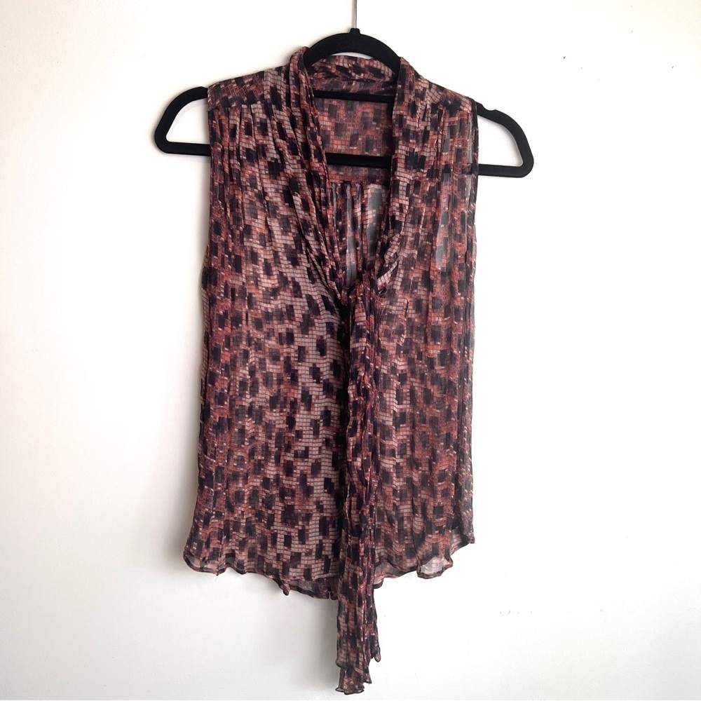 Just Cavalli Women's Geometric Patterned Sleeveless Silky Sheer Blouse 21” ptp